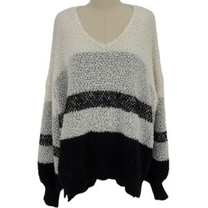 White Birch Oversized Ultra Cozy Scoop Neck Sweater w/ Stripes (Size XL)